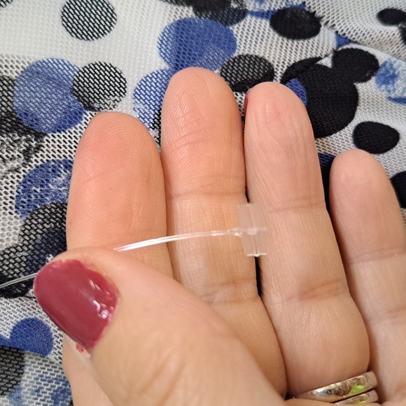 Robert Louis Built In Twist Front Polka-Dot Blouse. Size XL NWOT - Picture 8 of 9